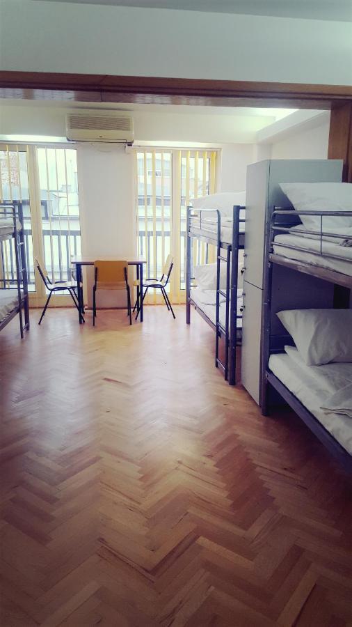 Sleep Inn Hostel Βουκουρέστι Εξωτερικό φωτογραφία