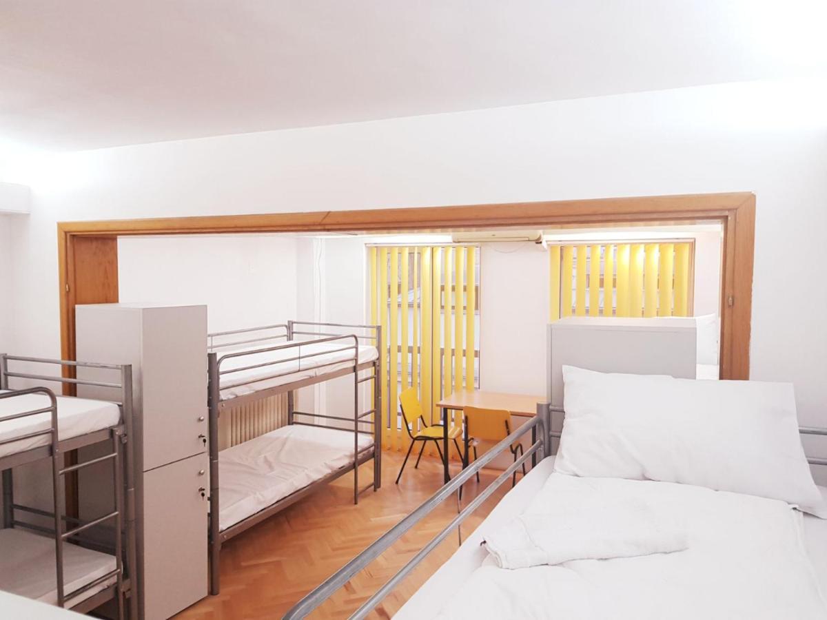 Sleep Inn Hostel Βουκουρέστι Εξωτερικό φωτογραφία