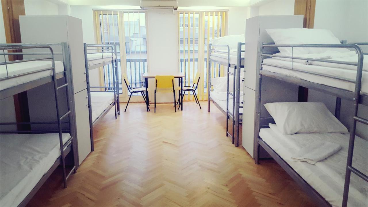 Sleep Inn Hostel Βουκουρέστι Εξωτερικό φωτογραφία