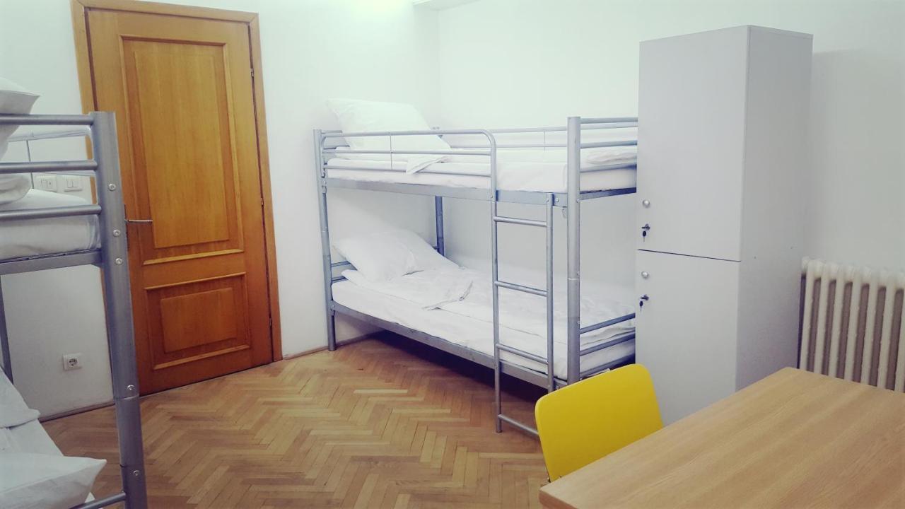 Sleep Inn Hostel Βουκουρέστι Εξωτερικό φωτογραφία