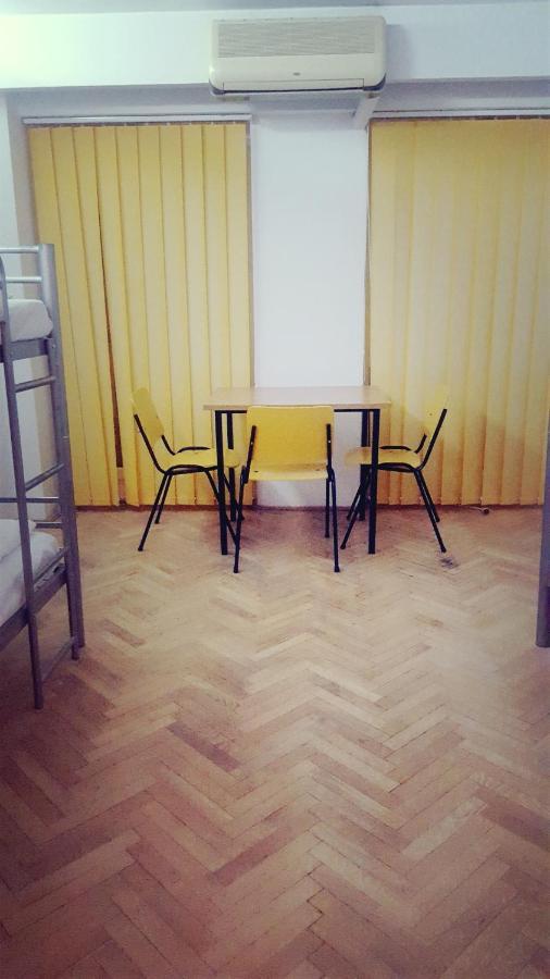 Sleep Inn Hostel Βουκουρέστι Εξωτερικό φωτογραφία