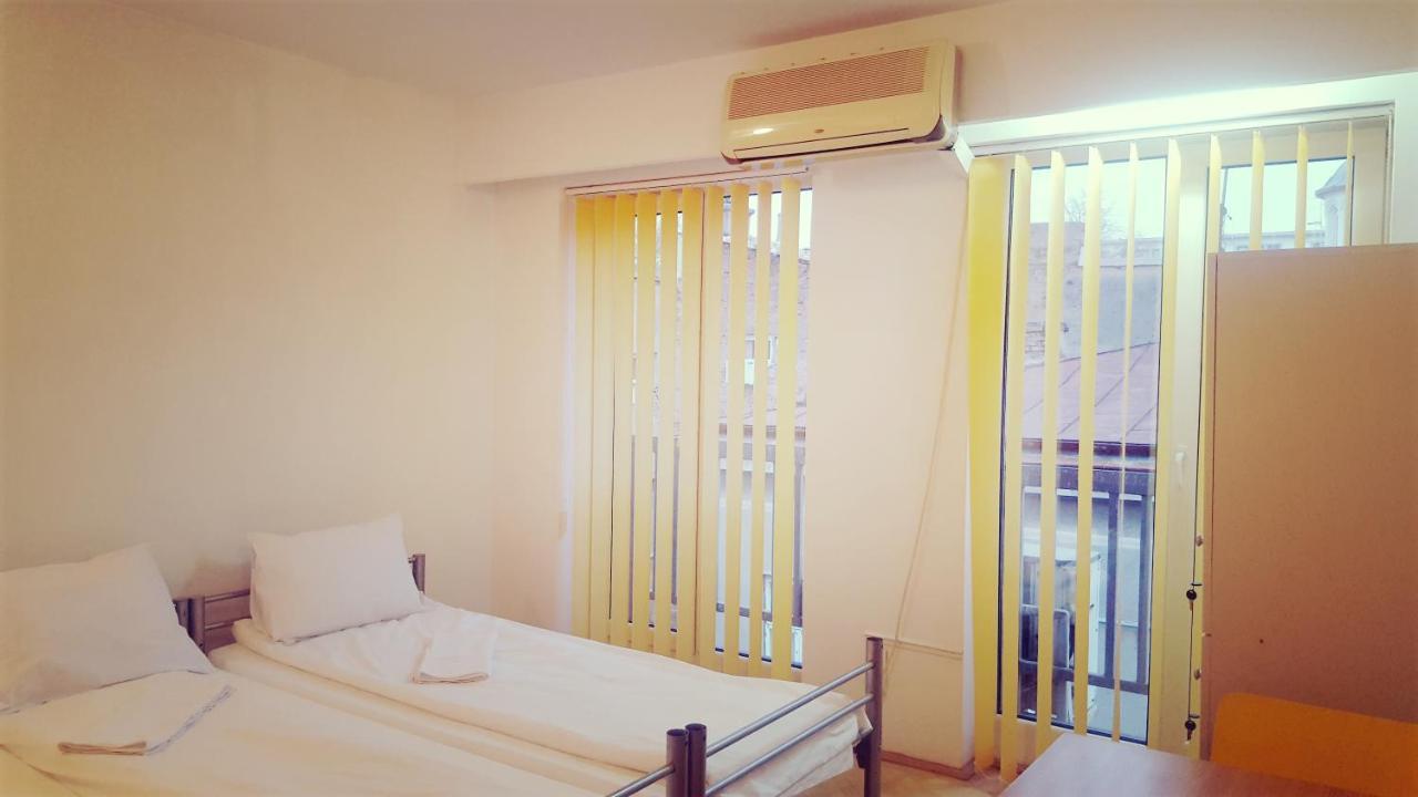 Sleep Inn Hostel Βουκουρέστι Εξωτερικό φωτογραφία
