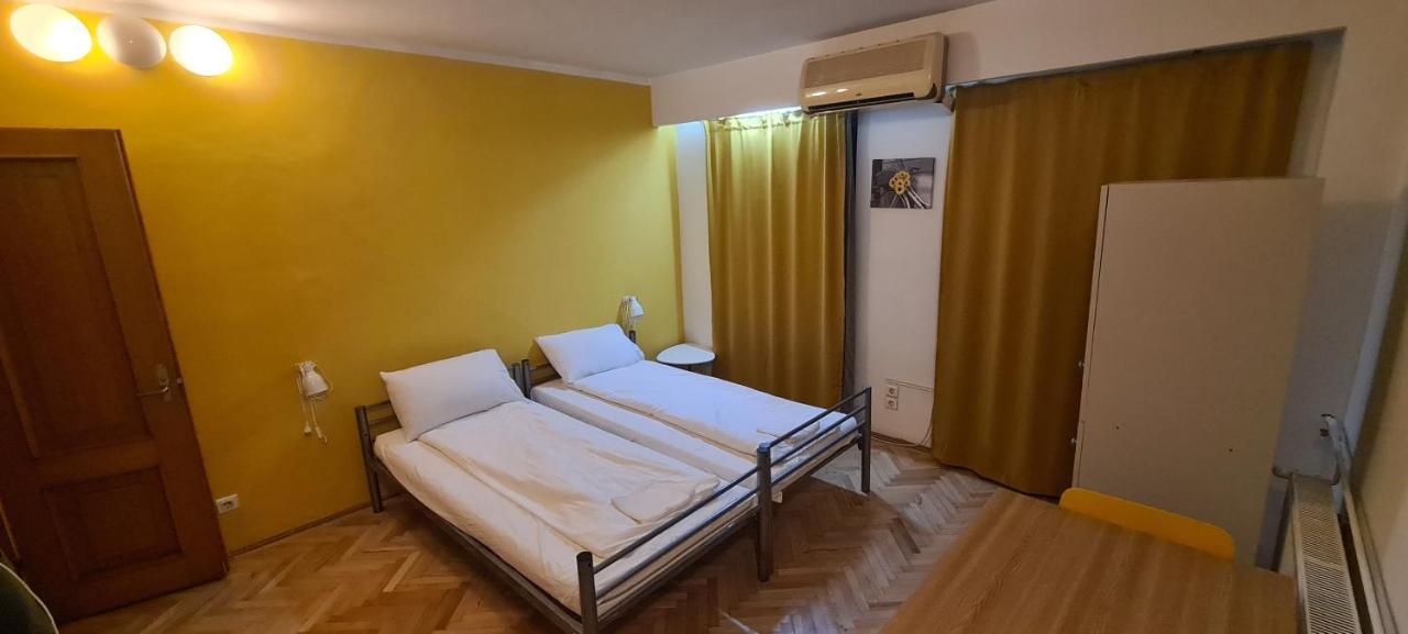 Sleep Inn Hostel Βουκουρέστι Εξωτερικό φωτογραφία