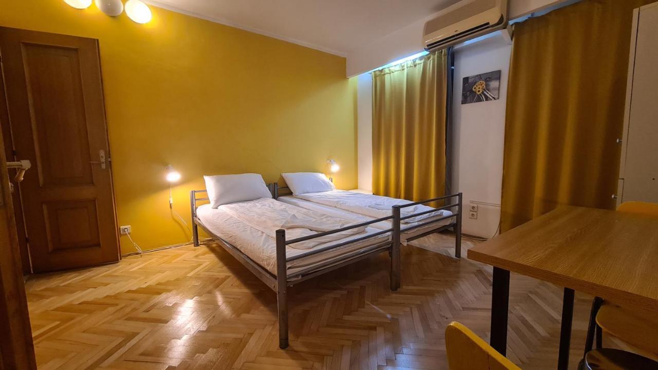 Sleep Inn Hostel Βουκουρέστι Εξωτερικό φωτογραφία